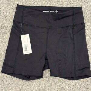 Outdoor Voices Zoom Shorts